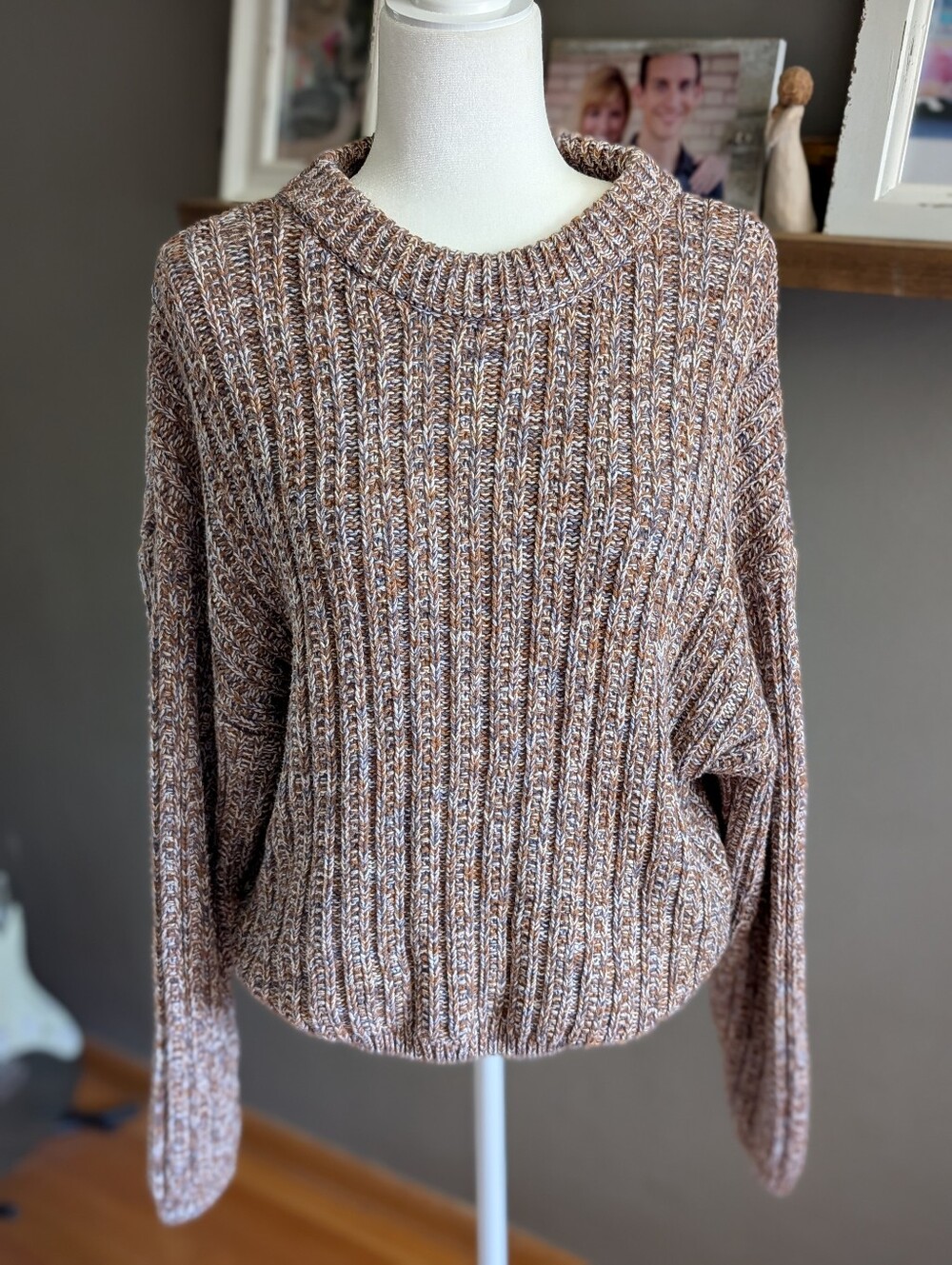 Universal Thread Size L Brown Grey Marled Ribbed Crewneck Sweater Granola Fall